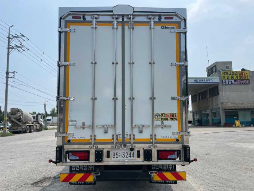 만 윙바디 13톤 오토 2