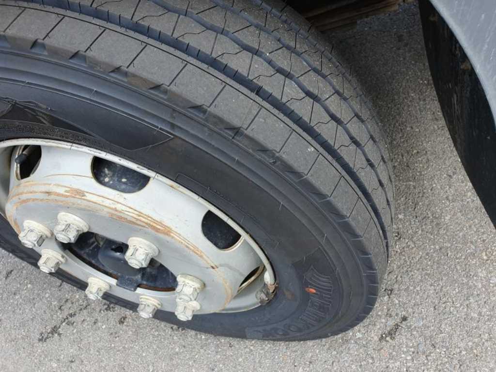 현대 메가트럭 화물덤프 5톤 8