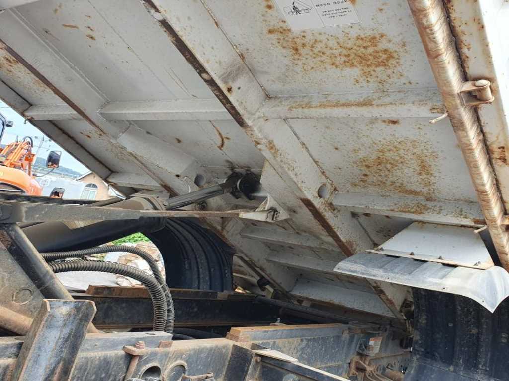 현대 메가트럭 화물덤프 5톤 4