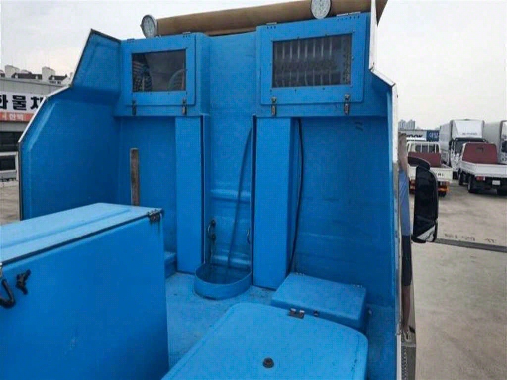 타타대우 활어차 더쎈 3.5톤 9