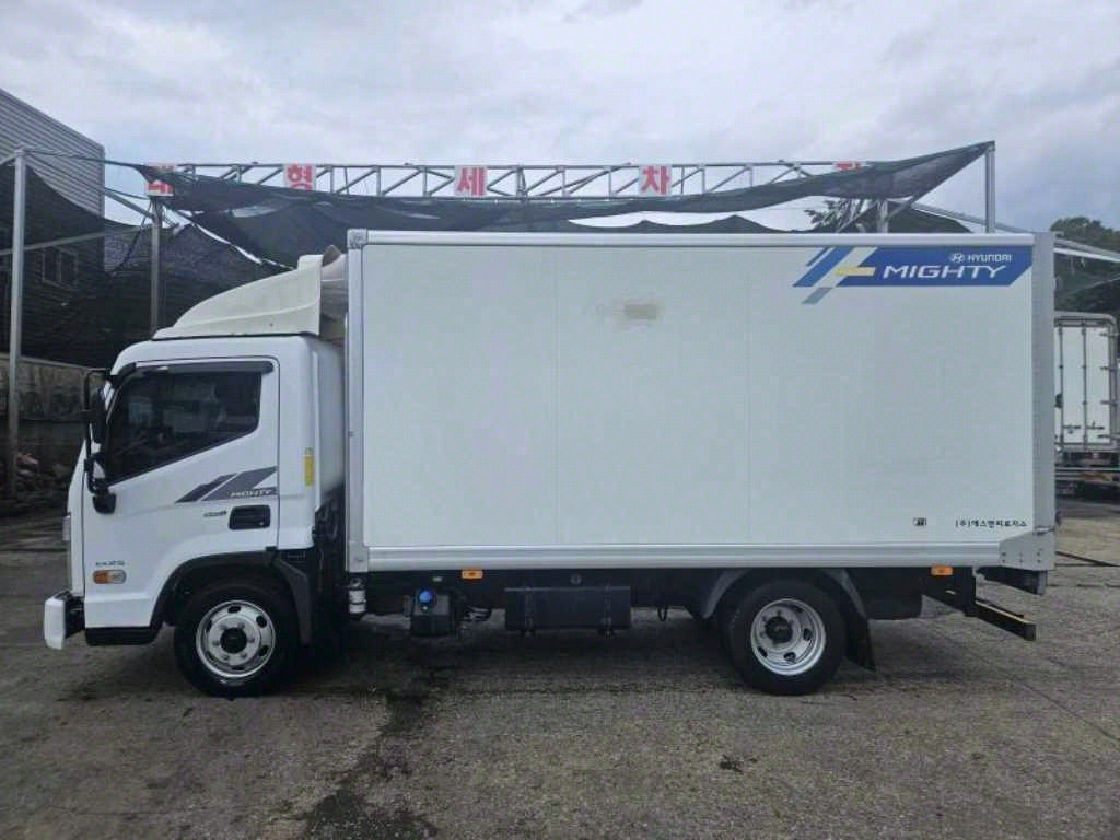 현대 올뉴마이티 2.5톤 냉동탑 7
