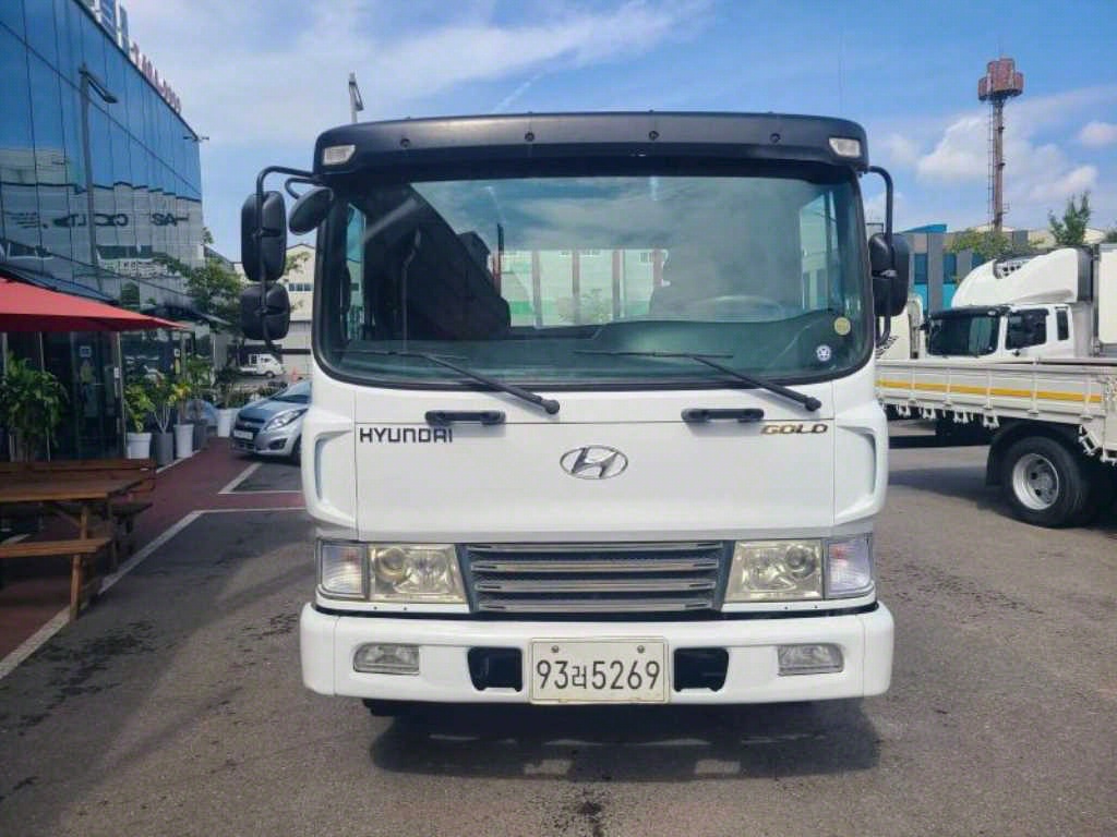 메가트럭 단바리 카고 4.5톤 수동