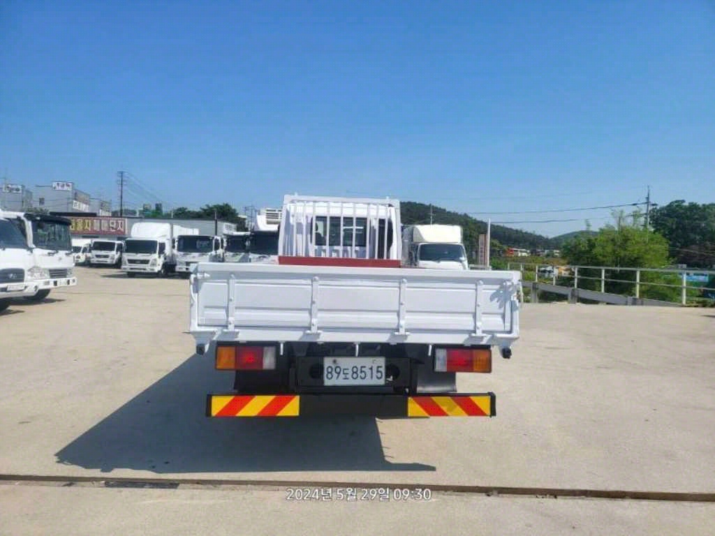 메가트럭 단바리 카고 4.5톤 수동