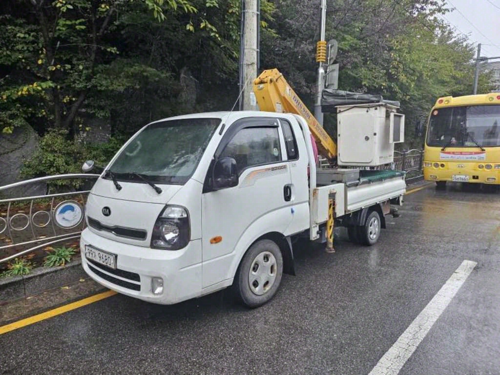 고소작업차 동해기계항공 봉고3 1톤