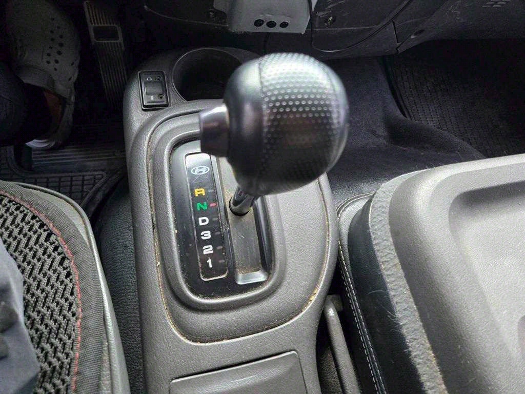 현대 메가트럭 카고 4.5톤 오토 2