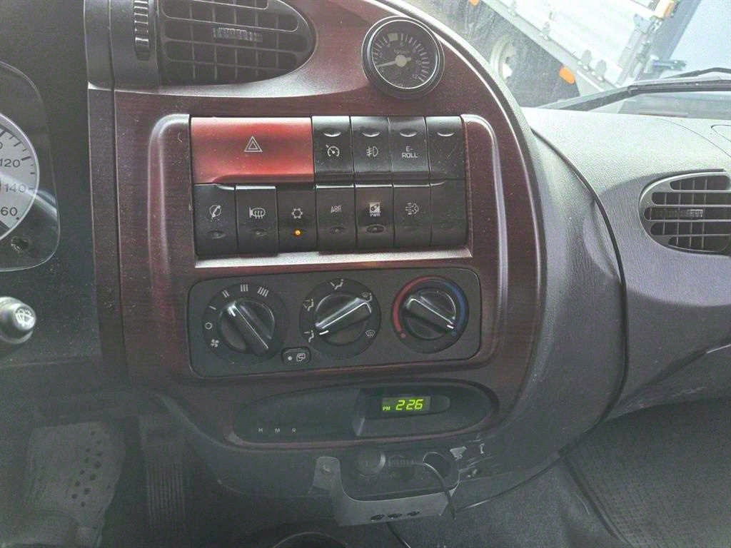 현대 메가트럭 카고 4.5톤 오토 4