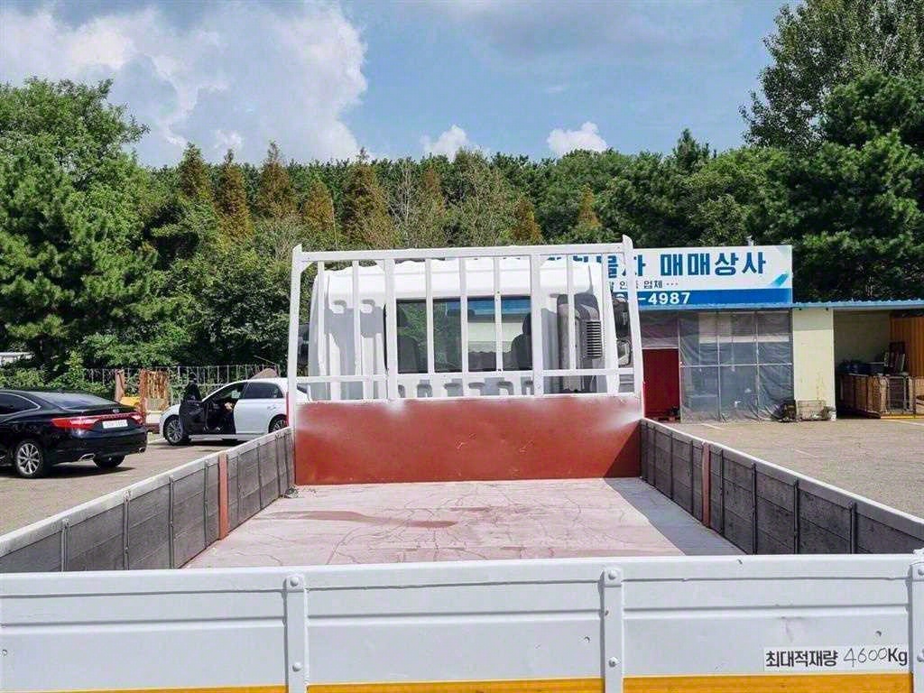 현대 메가트럭 단바리 카고 5톤 수동 6
