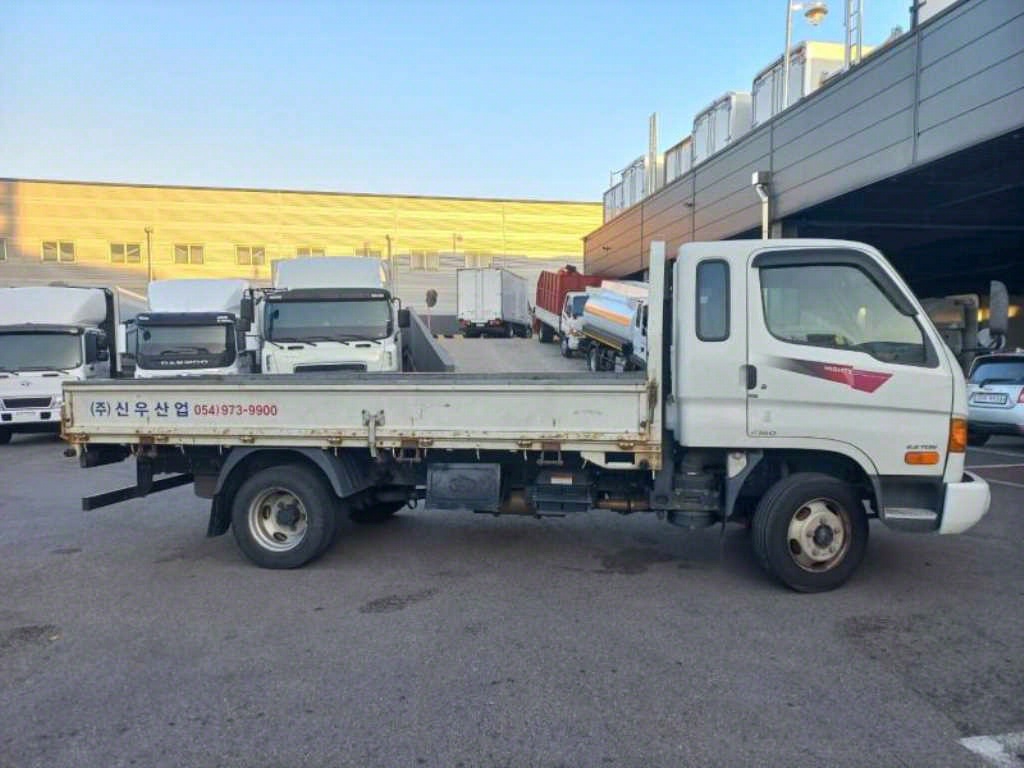 현대 이마이티 2.5톤 카고 3