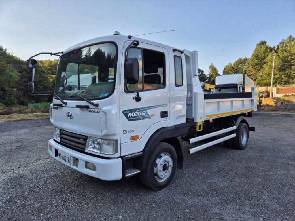 현대 메가트럭 화물덤프 5톤 2