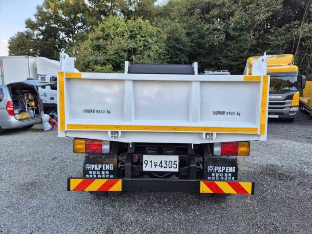 현대 메가트럭 화물덤프 5톤 4
