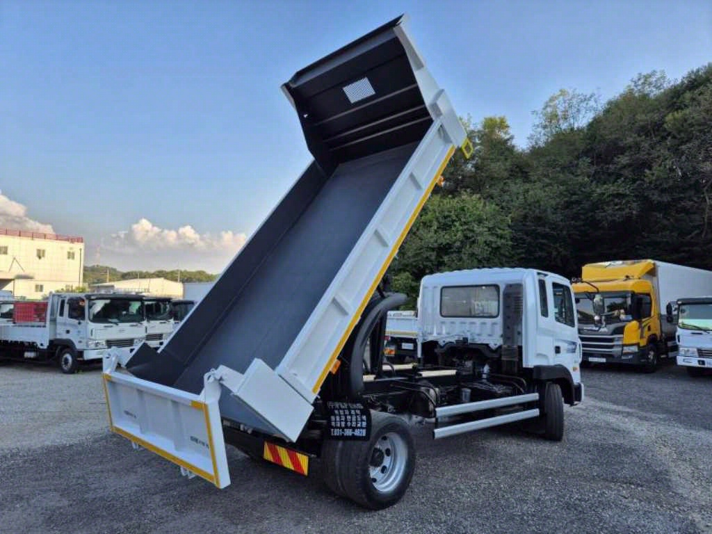 현대 메가트럭 화물덤프 5톤 12