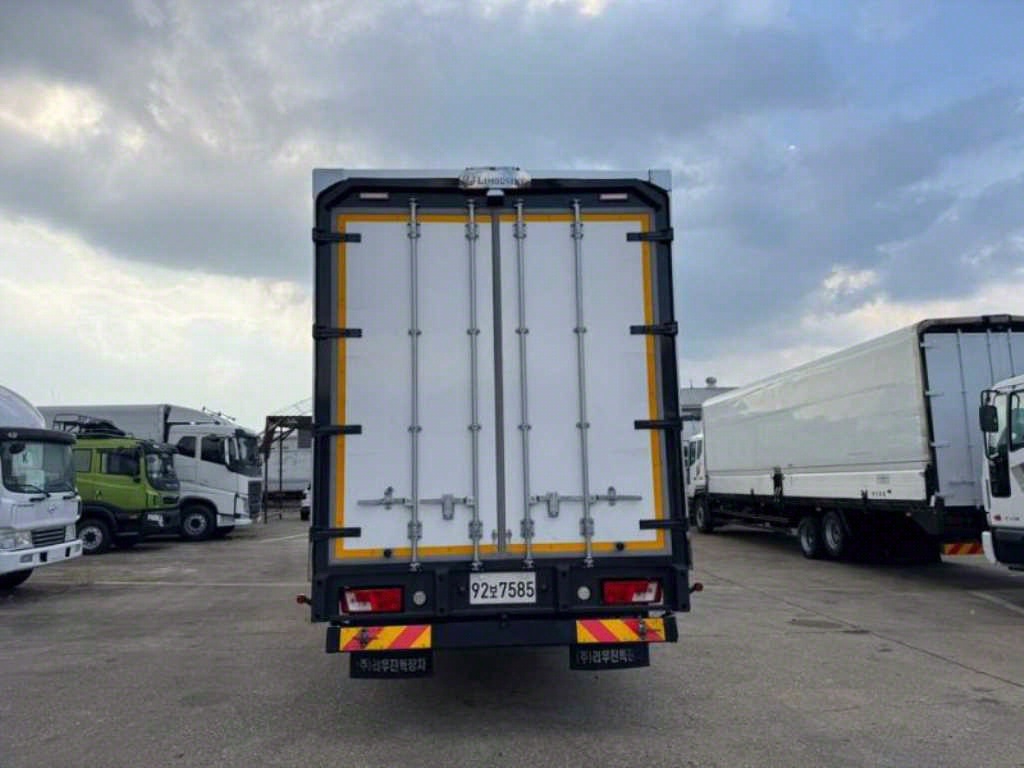 타타대우 프리마 냉동윙 8.5톤 오토 2