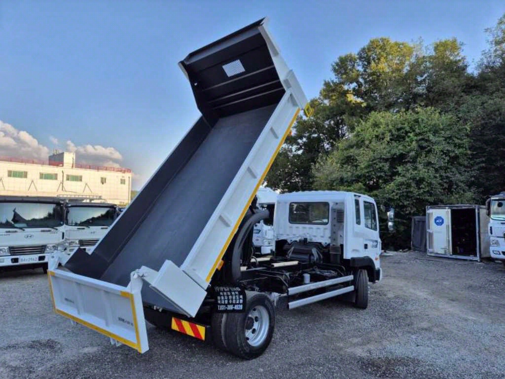 현대 메가트럭 화물덤프 5톤 12