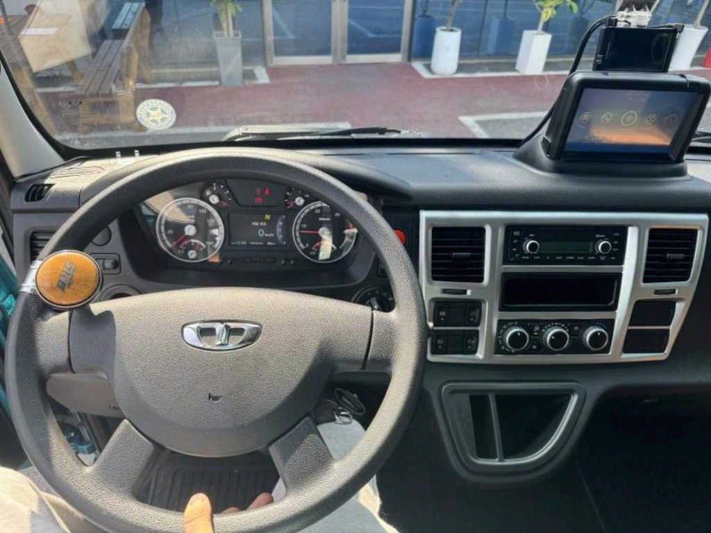 타타대우 더쎈 3.5톤 윙바디 11