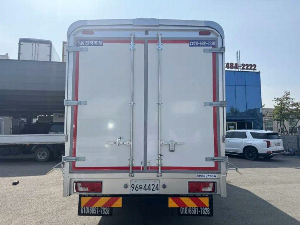 타타대우 더쎈 3.5톤 윙바디 5