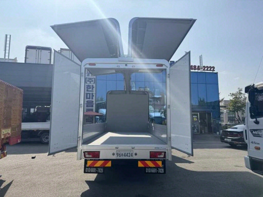 타타대우 더쎈 3.5톤 윙바디 7