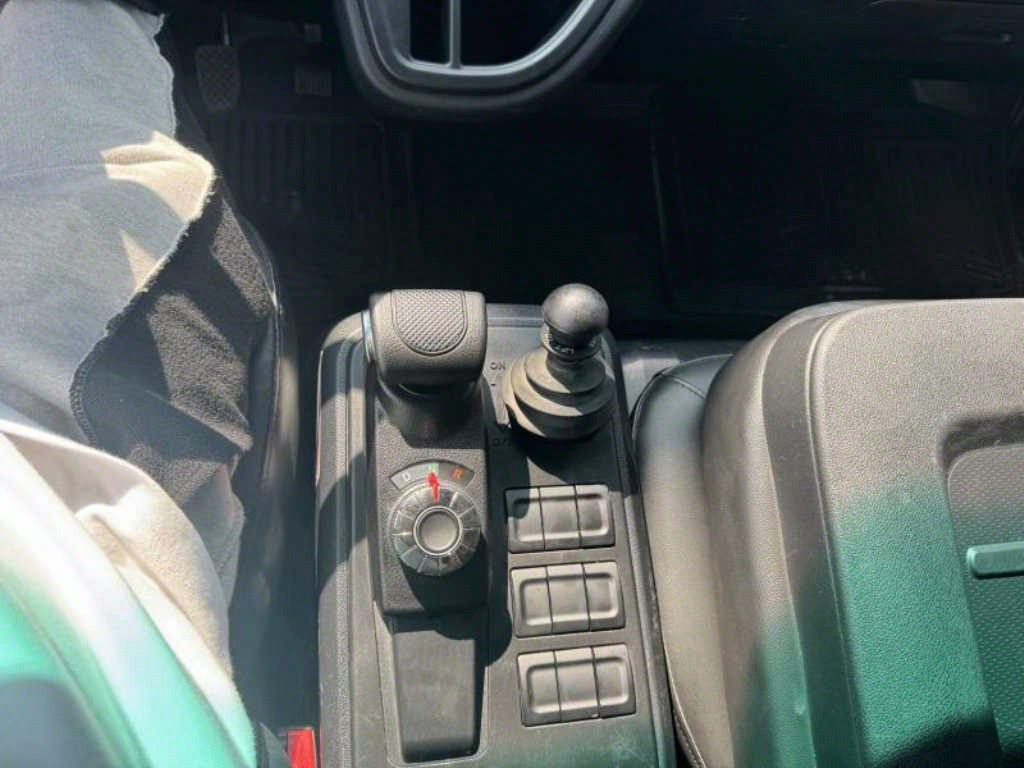 타타대우 더쎈 3.5톤 윙바디 14