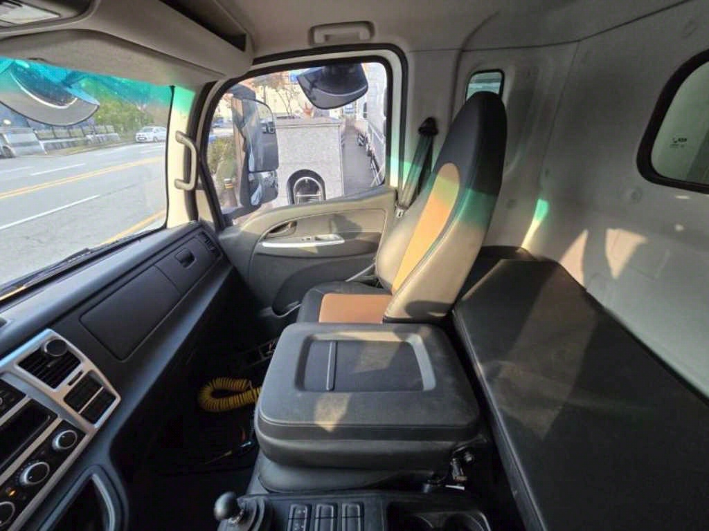 타타대우 더쎈 3.5톤 윙바디 13