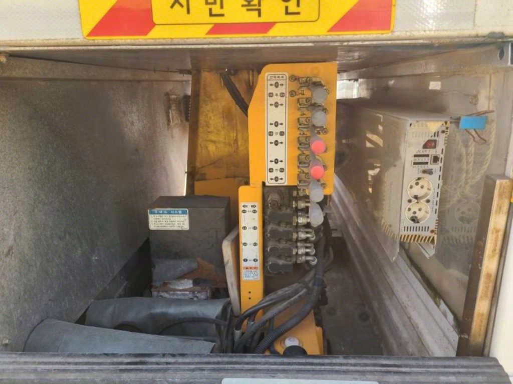 고소작업차 동해기계항공 봉고3 1톤