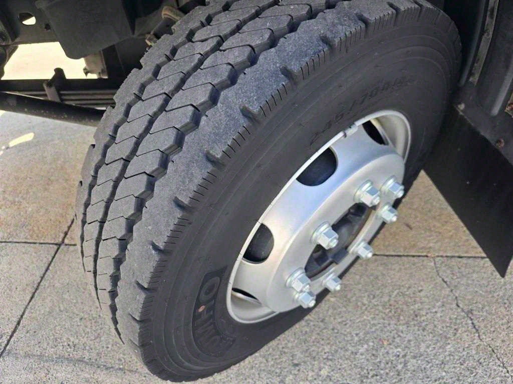 탱크로리 메가트럭 수동