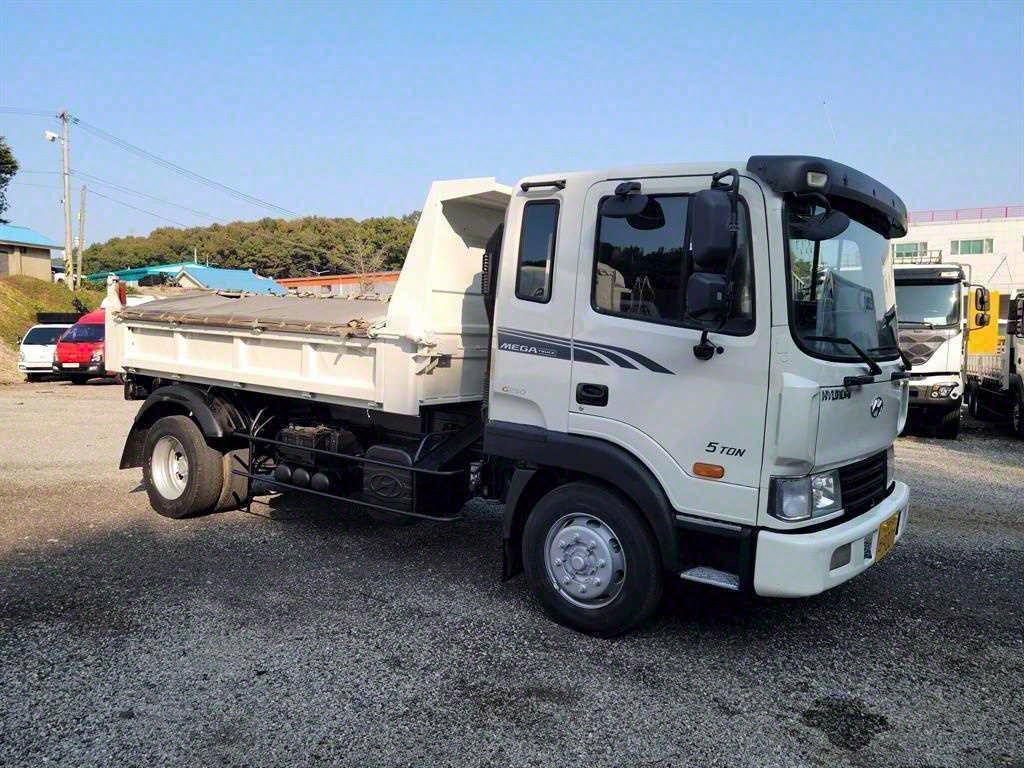 현대 메가트럭 화물덤프 5톤 17