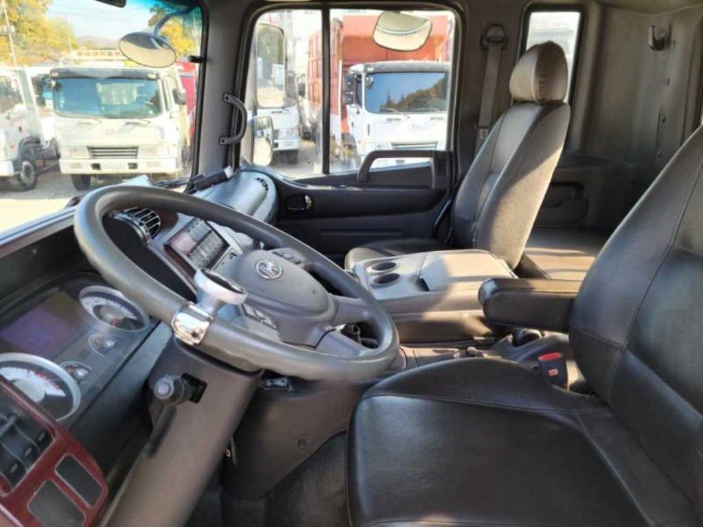 현대 메가트럭 단바리 카고 4.5톤 수동 10