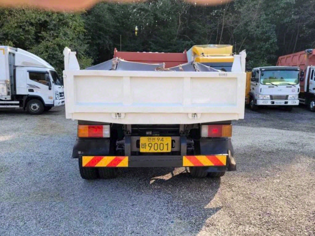 현대 메가트럭 화물덤프 5톤 6