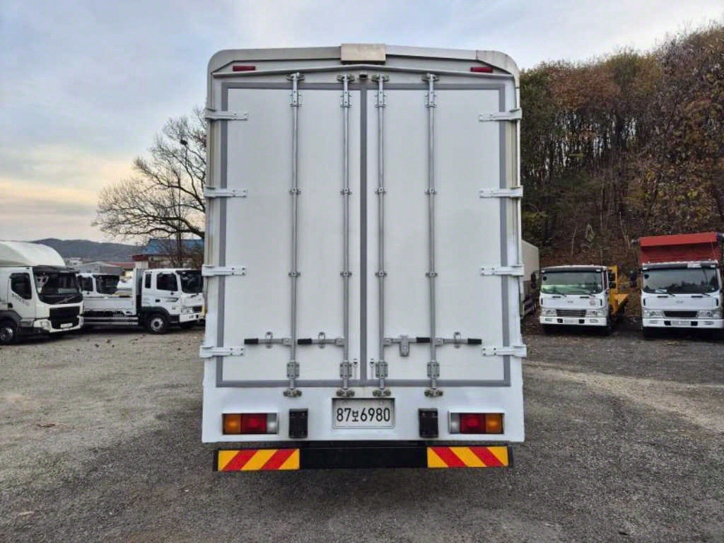 현대 메가트럭 윙바디 5톤 수동 4