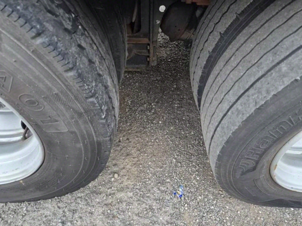 현대 메가트럭 윙바디 5톤 수동 11