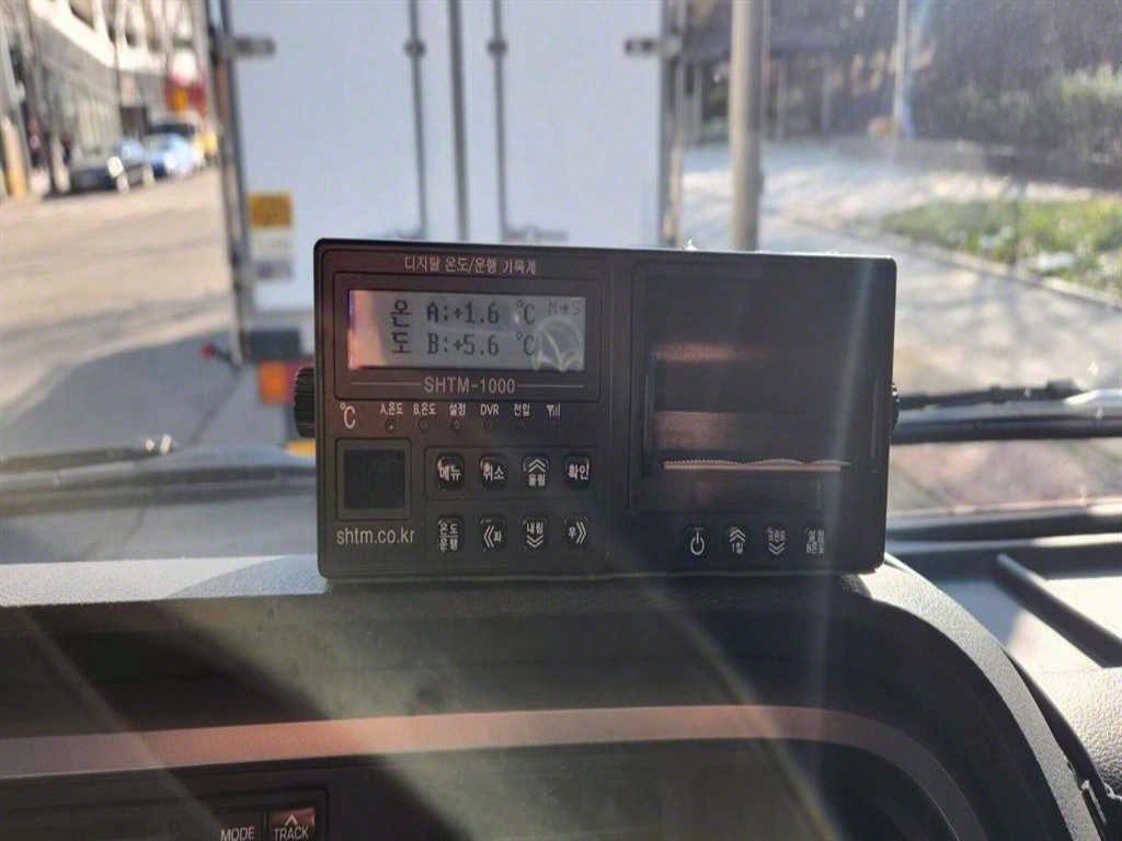 현대 올뉴마이티 2.5톤 냉동탑 9