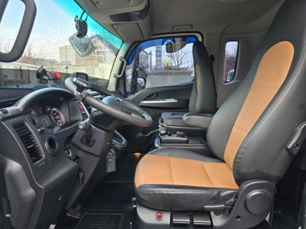 타타대우 더쎈 3.5톤 윙바디 15