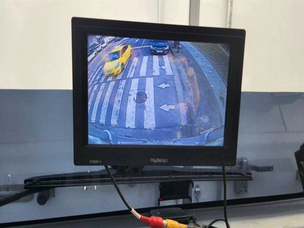 이스즈 엘프 3.5톤 냉동탑 13