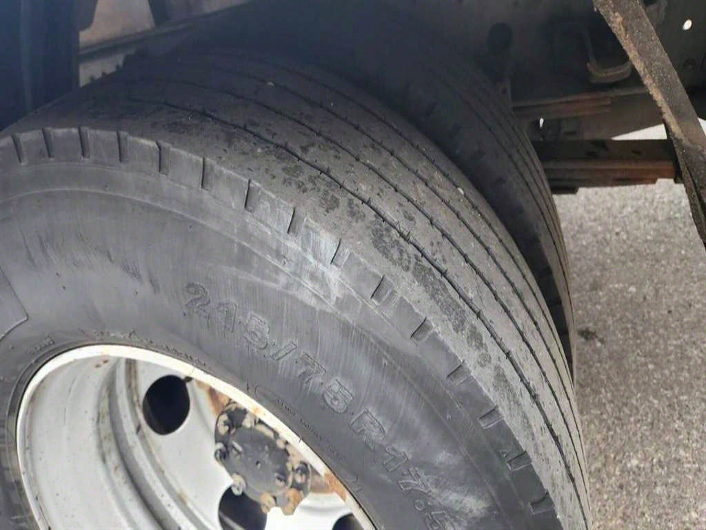 이스즈 엘프 3.5톤 냉동탑 17