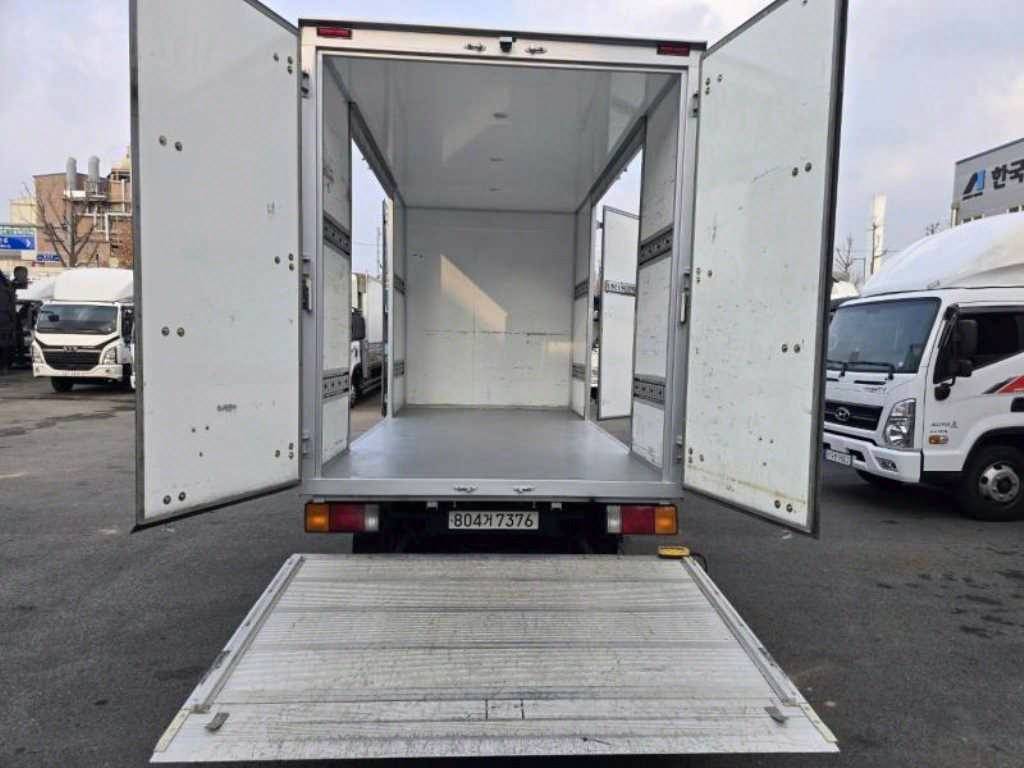 현대 올뉴마이티 2.5톤 익스하이탑 6