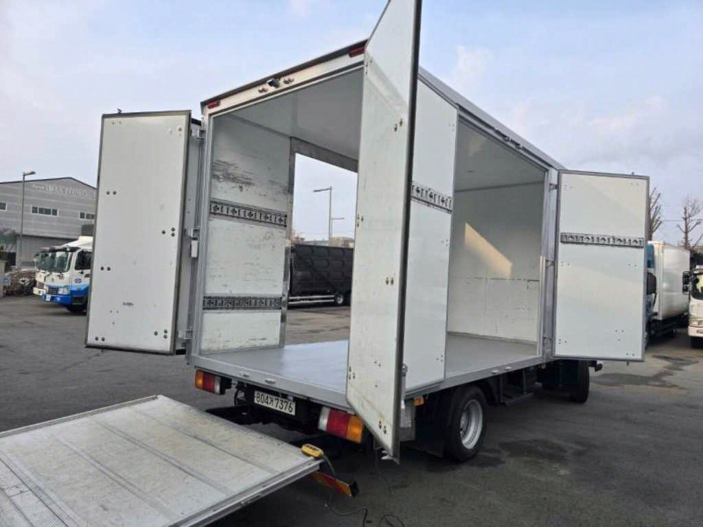 현대 올뉴마이티 2.5톤 익스하이탑 9