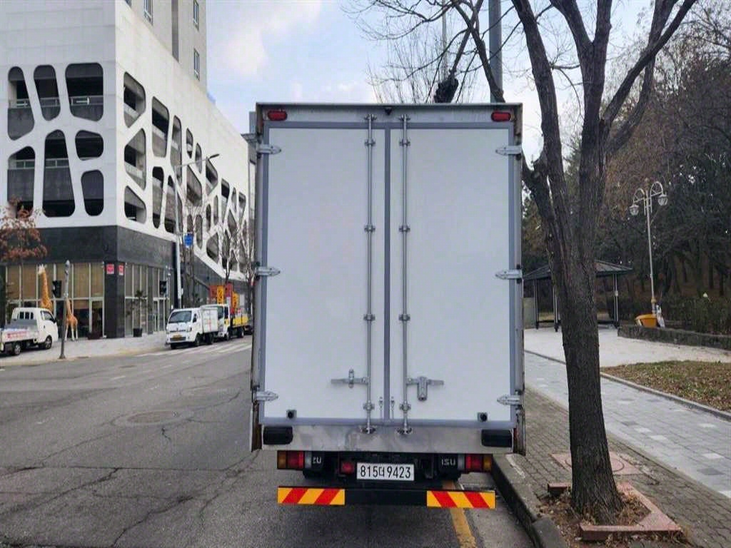 이스즈 엘프 3.5톤 냉동탑 6