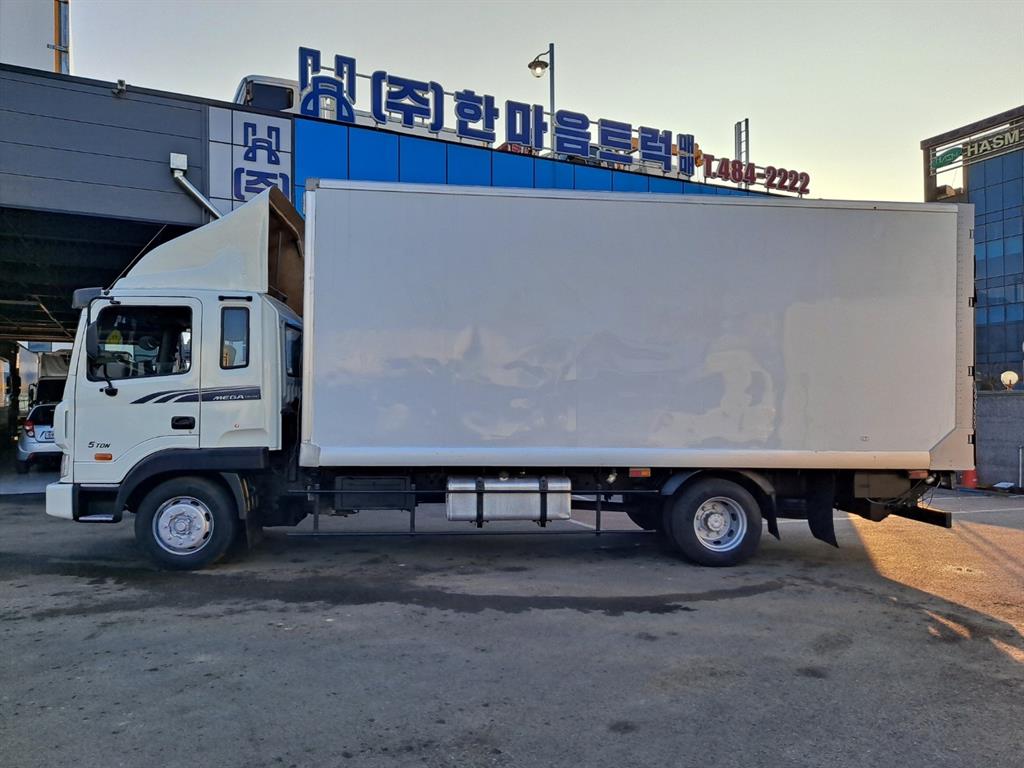 메가트럭 단바리 표준탑 4.5톤 수동