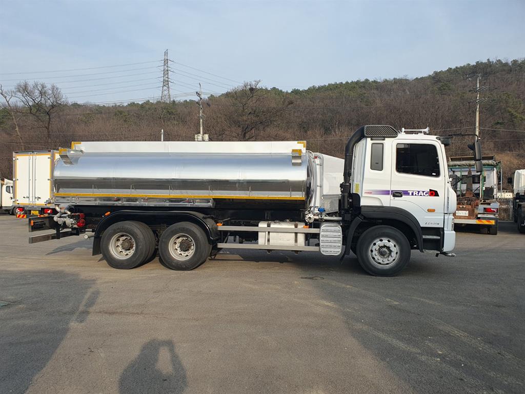 살수차 트라고 15,200L 수동