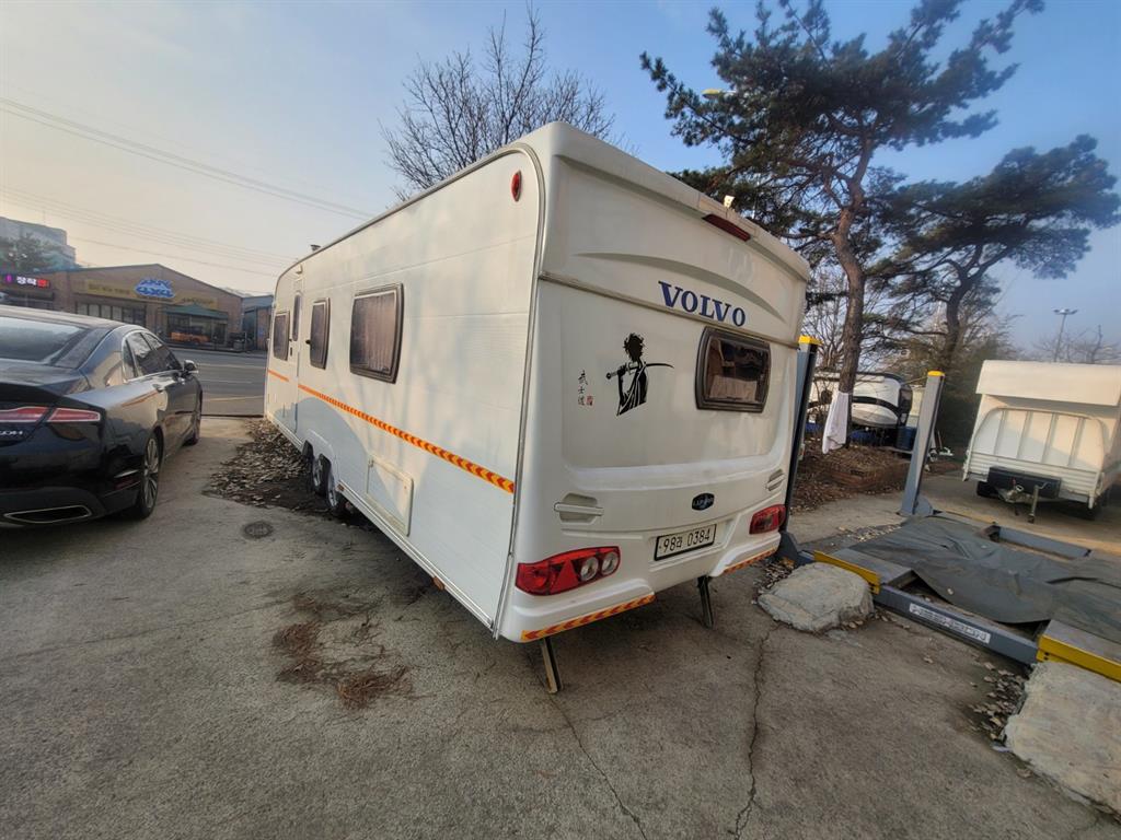 캠핑트레일러 인산철배터리