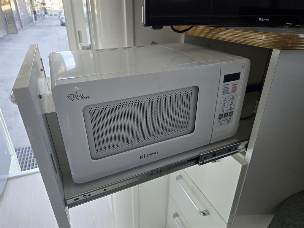 봉고3 캠핑트럭 인산철배터리 140A 130L 255W