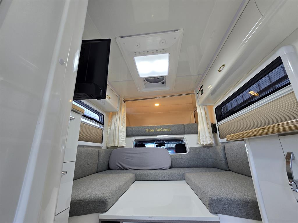 봉고3 캠핑트럭 인산철배터리 140A 130L 255W
