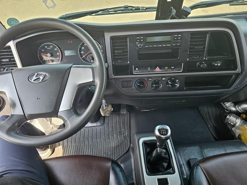 현대 살수차 올뉴마이티 스텐탱크 4,200L 수동 16