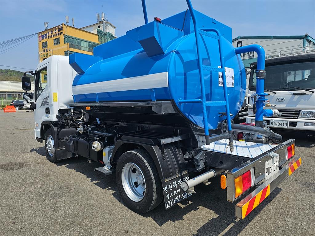 현대 살수차 올뉴마이티 스텐탱크 4,200L 수동 7