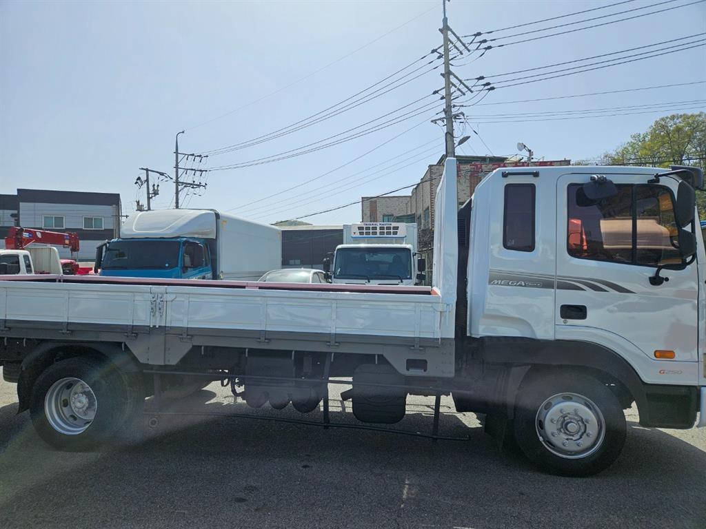 메가트럭 250 단바리 카고 4.5톤 수동