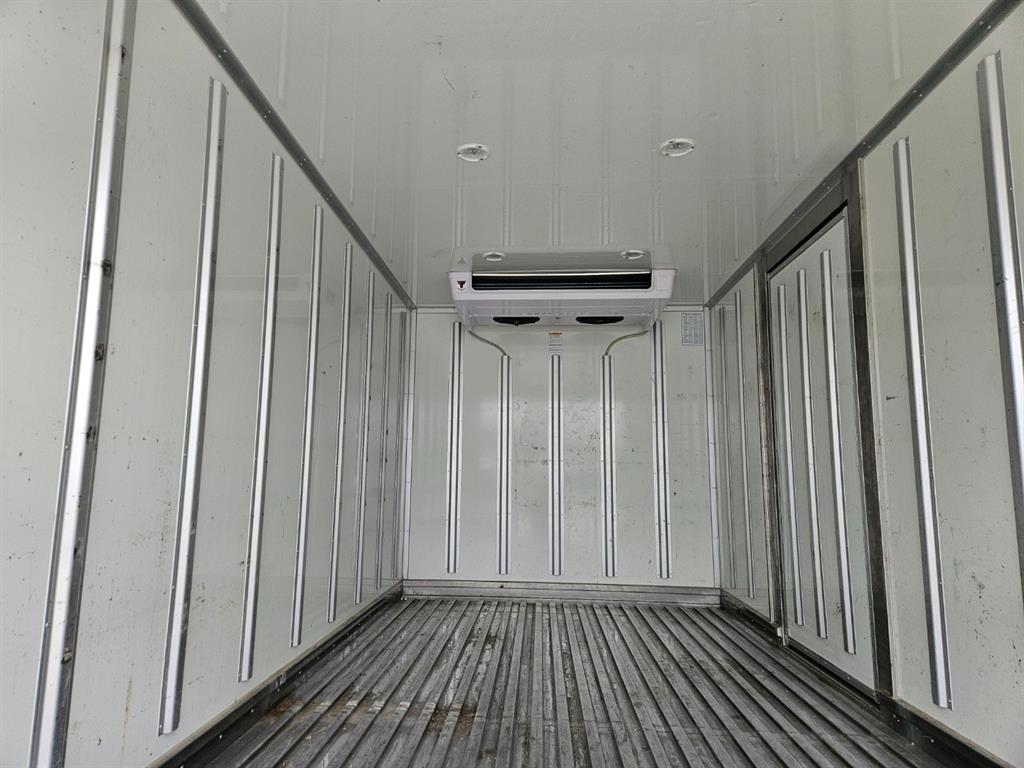 현대 올뉴마이티 2.5톤 냉동탑 7