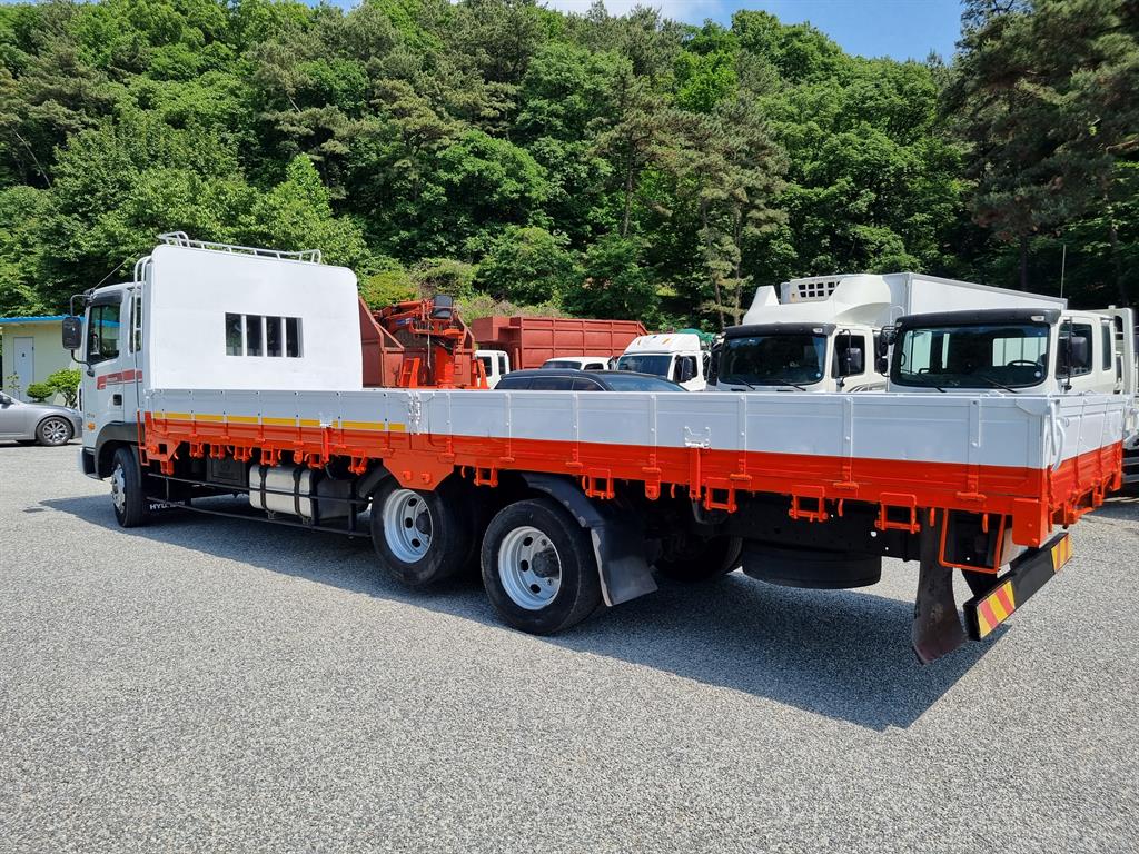 메가트럭 앞축 카고 4.5톤 수동