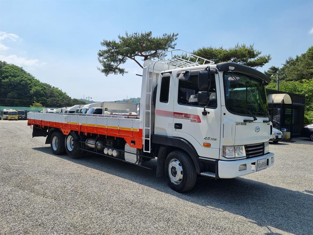 메가트럭 앞축 카고 4.5톤 수동