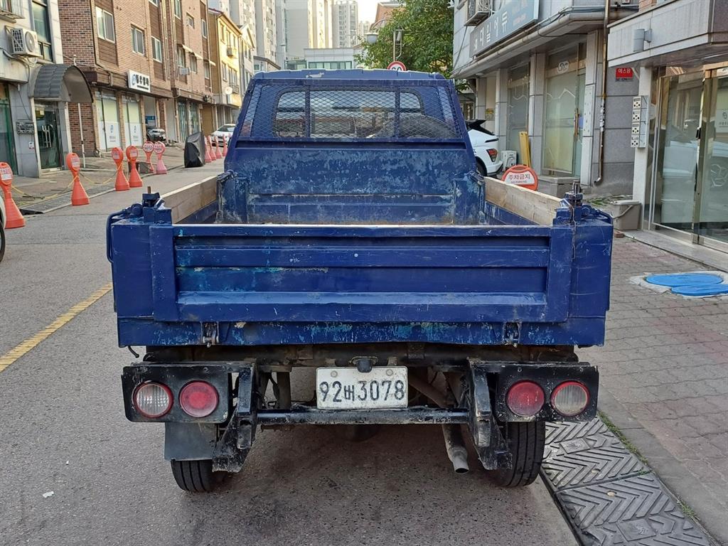 기아 봉고3 화물덤프 1톤