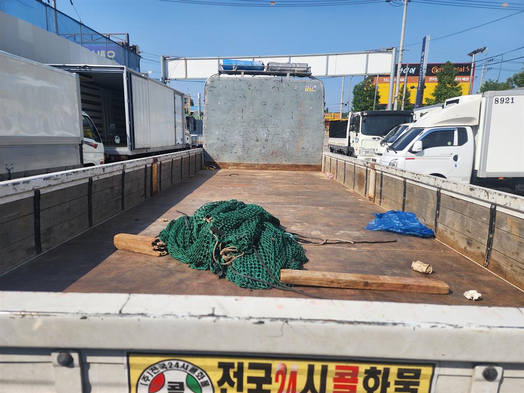 현대 메가트럭 단바리 카고 4.5톤 수동