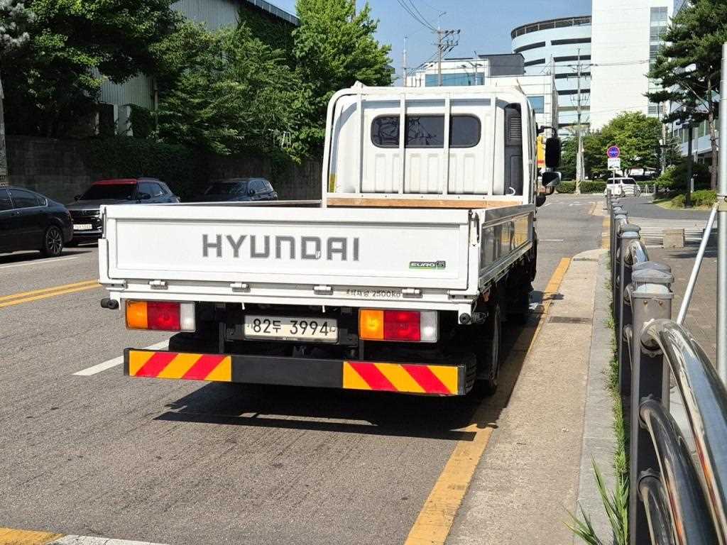 올뉴마이티 2.5톤 카고 슈퍼캡